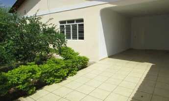 Imagem 3: Casa com 3 quartos - Bairro Vila São Francisco em Goiânia