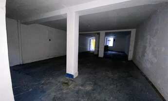 Imagem 5: Sobrado em local de alta movimentação