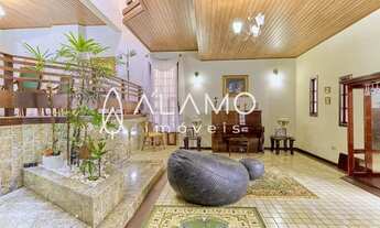 Imagem 6: Casa com Amplo Terreno e 06 Dormitórios