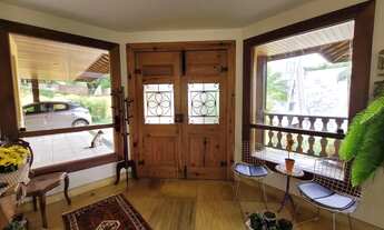 Imagem 4: Imóvel para aluguel e venda possui 486 metros quadrados com 4 quartos