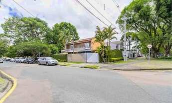 Imagem 2: Sobrado para uso comercial ou residencial, com 4 quartos , 4 banheiros e 6 vagas a venda n