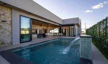 Imagem 2: Casa à venda no bairro Centro - Abadiânia/GO