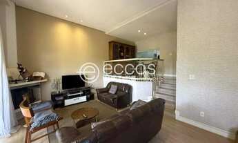 Imagem 2: Casa em condomínio para aluguel, 3 quartos, 2 suítes, 2 vagas, Alphaville Lagoa dos Ingles