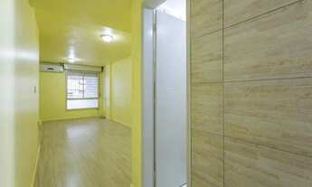 Imagem 6: Apartamento com pátio e churrasqueira, amplo e iluminado