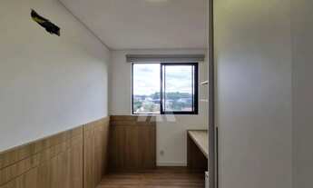 Imagem 10: Apartamento semimobiliado com 2 quartos, sendo 1 suíte, sacada com churrasqueira e elevado