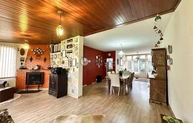 Imagem: Casa à venda em condomínio com 3 quartos