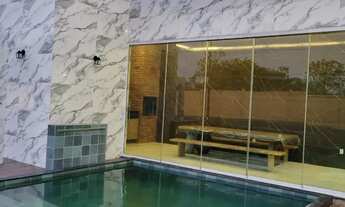 Imagem 2: Alugo belissima casa no condomínio Alphaville com 3 suítes com closet e piscina com cascat