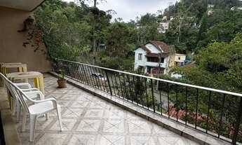 Imagem 3: Imóvel para venda possui 202 metros quadrados com 4 quartos em Agriões - Teresópolis - RJ