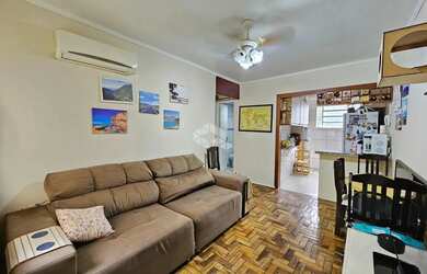 Imagem 2: Apartamento semimobiliado 2 dormitórios com vaga de garagem , Humaitá, Porto Alegre