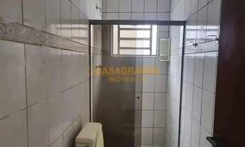 Imagem 3: Imóvel para venda com 65 metros quadrados com 2 quartos em Jardim Ismênia - São José dos C