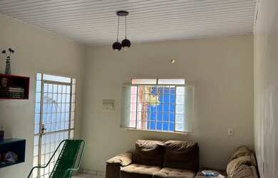 Imagem: Vende-se casa SUB ESQUINA COM ATAÍDE TEIVE