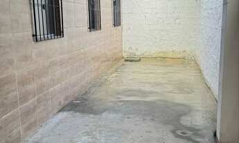 Imagem 2: Casa com energia, água e garagem incluso!