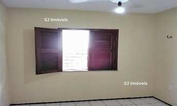 Imagem 7: Casa com suíte, quintal e 2 vagas próxima ao Colégio Christus Sul