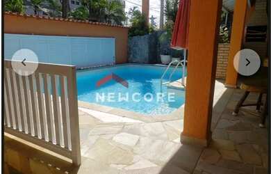 Imagem 2: Casa em Avenida Anna Helena - Estância Balneária Maria Helena Novaes - Peruíbe/SP