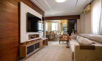 Imagem 5: Cobertura mobiliada e decorada, Centro Tibarão