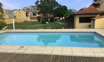 Imagem 2: Casa para venda tem 300 metros quadrados com 4 quartos em Porto Novo - Saquarema - RJ