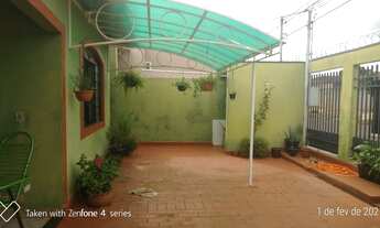 Imagem 2: Casa 160m² com 3 quartos, sendo 1 suite, com sala de estar, sala de jantar