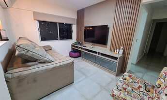 Imagem 2: Apartamento para venda tem 48 metros quadrados com 2 quartos em Centro - Florianópolis - S