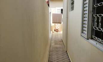 Imagem 7: Casa para venda possui 176 metros quadrados com 3 quartos em Castelo - Valinhos - SP