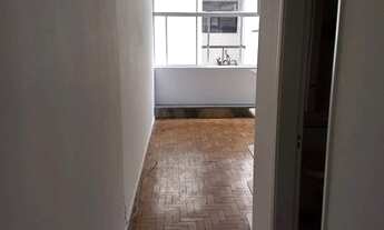 Imagem 4: Kitnet/Conjugado para aluguel possui 30 metros quadrados em Cerqueira César - São Paulo