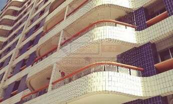 Imagem 2: VENDE-SE BONITO APTO, TODO NO PORCELANATO, VARANDA COM CORTINA DE VIDRO, PRÓXIMO AO PARQUE