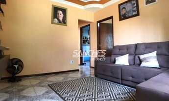 Imagem 5: Casa de terreno inteiro no Catuaí de aprox. 180m², na terceira rua do bairro