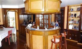 Imagem 4: Apartamento para venda tem 190 metros quadrados com 4 quartos