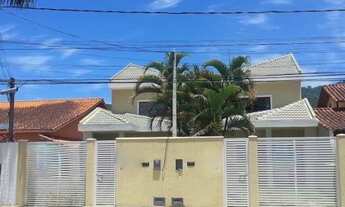 Imagem: Casa 3 Quartos, 2 Suítes, Vaga, Churrasqueira