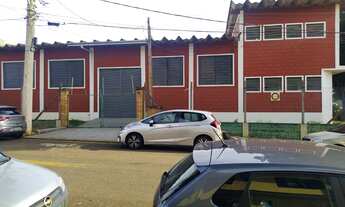 Imagem 3: Galpão/Depósito/Armazém para aluguel possui 450 metros quadrados com 5 quartos