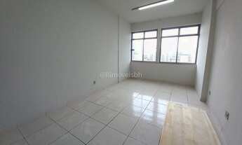 Imagem: Ref. 8167 - Sala com localização privilegiada