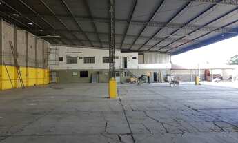 Imagem: Galpão/Pátio - 6000 m2 - Chácara Rio-Petrópolis