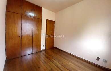 Imagem 5: Ref.: 6015 - Casa geminada com excelente localização e vaga de garagem. Ótima oportunidade