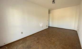 Imagem 2: Apartamento de dois dormitórios e vaga de garagem