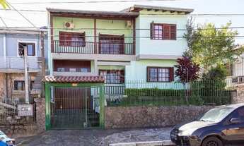 Imagem 2: Casa para Venda - 200m², 3 dormitórios, sendo 1 suites, Vila Nova