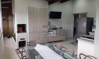 Imagem 6: Duplex para venda com 211 metros quadrados com 3 quartos