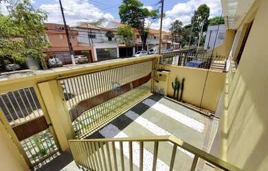 Imagem 8: Amplo sobrado reformado com 3 quartos (suíte) e 4 vagas no Planalto Paulista!