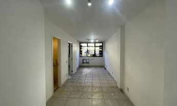 Imagem 2: Excelente Sala Comercial a venda no coração do Humaita, planta composta de 48 metros