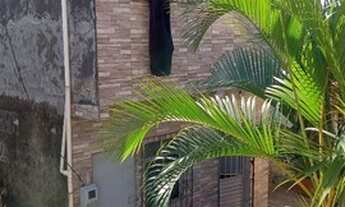 Imagem 3: VENDO ESSA CASA Casa com 1 dormitório