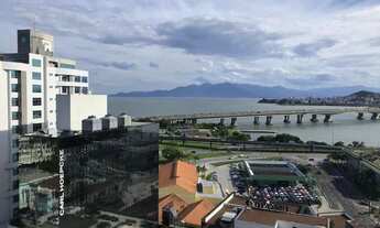 Imagem 4: Apartamento 2 quartos c/ suíte - 2 garagens - vista total p/ o mar - Centro - Florianópol