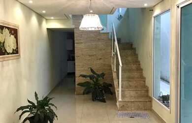 Imagem 7: Casa para Venda em Poá, Vila Amélia, 4 dormitórios, 1 suíte, 3 banheiros, 2 vagas