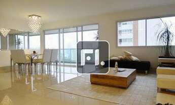 Imagem 4: Apartamento para locação, com 198m², 4 dormitórios , 3 suítes e 3 vagas de garagens no ba