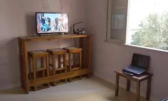 Imagem 3: Apartamento 2 Dormitórios Mobiliado no Centro Histórico