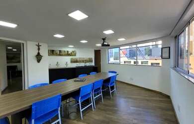 Imagem 3: Prédio/Edifício inteiro para aluguel e venda possui 980 metros quadrados com 2 quartos