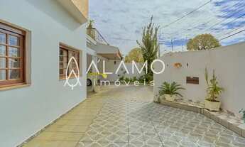 Imagem 4: Casa com Amplo Terreno e 06 Dormitórios