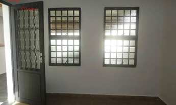 Imagem 3: Casa com 3 dormitórios para alugar, 100 m² por R$ 1.900,00/mês - Cézar de Souza - Mogi das