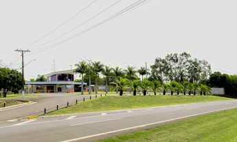 Imagem 2: Casa de condomínio para venda tem 365 metros quadrados com 4 quartos