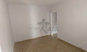 Imagem 2: Casa com Edícula - Vila Industrial - 50m² - 1 Dormitório