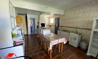 Imagem 4: ÓTIMA CASA DE ALVENARIA SEMI MOBILIADA!! A APROXIMADAMENTE 800m DO MAR!! LOCALIZADA NO BAI