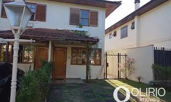 Imagem 1: Maravilhosa casa em condomínio fechado de 153m², 3 dorms, 1 suíte, 3 vagas, 3 wc com lazer