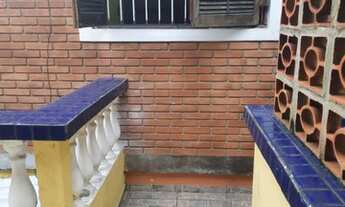 Imagem 7: Sobrado para venda ,tem 150 metros quadrados com 4 quartos 2 suítes